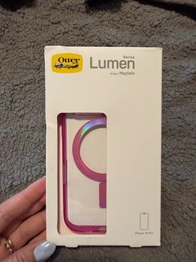 OtterBox Lumen MagSafe Case for iPhone 16 Pro - Iridescent Pink